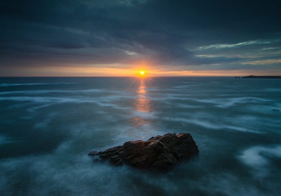 ocean, sunrise, dawn-6530523.jpg